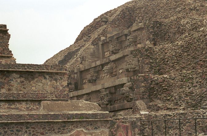 Tempel des Quetzalcoatl von Antje Baumann