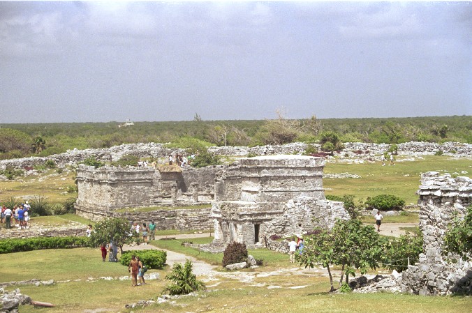 berblick mit Mauer von Antje Baumann