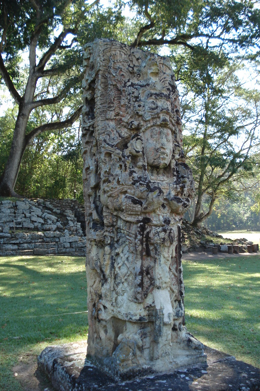 Stele H von Christoph Schneider