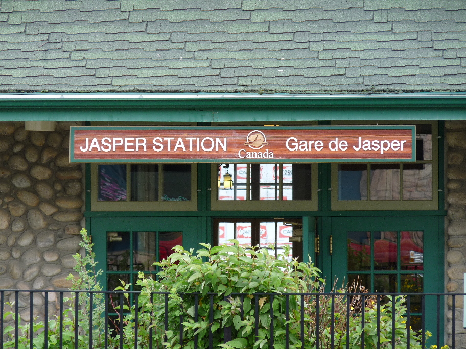 Jasper Bahnstation von Antje Baumann