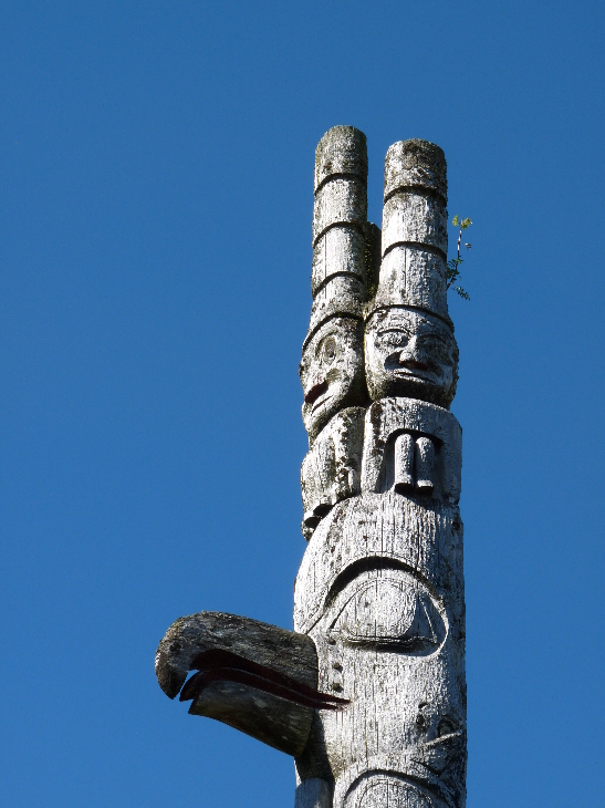 Detail des Eagle Chief's Pole of Tanu von Antje Baumann