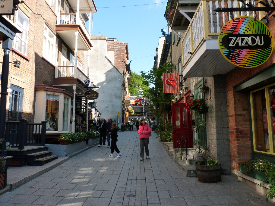 Vieux-Qubec: Rue du Petit Champlain von Antje Baumann