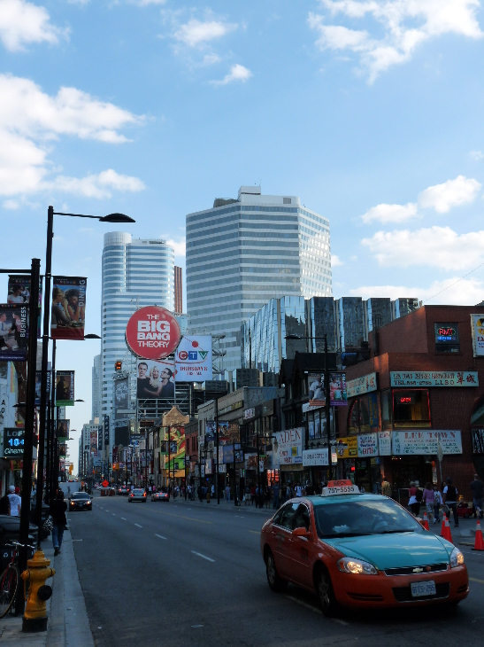 Yonge Street von Antje Baumann