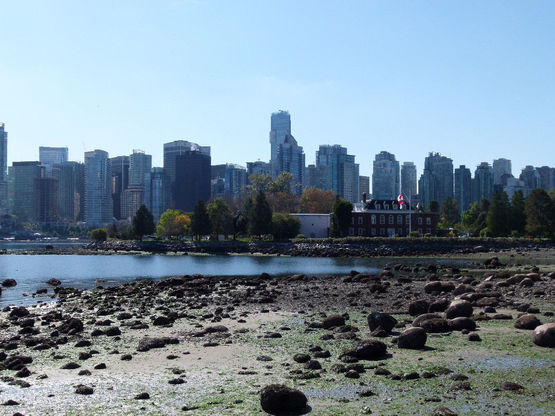 Vancouver Skyline vom Stanley Park von Antje Baumann