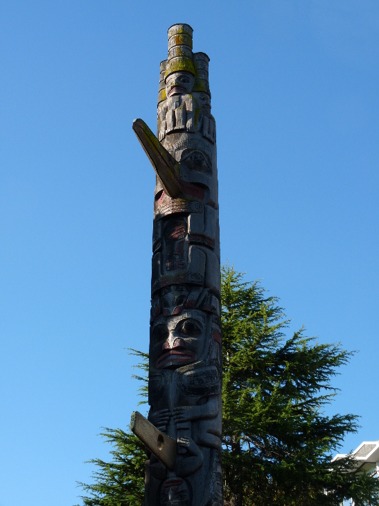 Detail eines Haida Pole von Antje Baumann