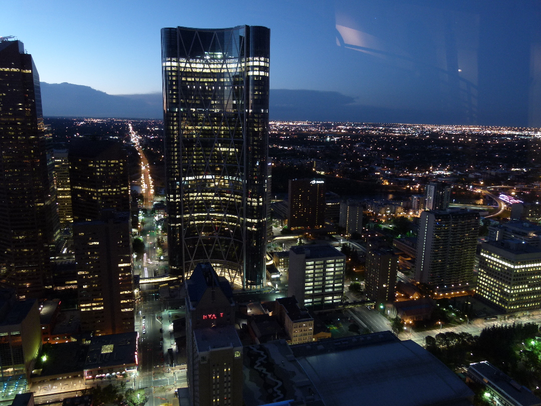 Blick vom Calgary Tower am Abend von Antje Baumann