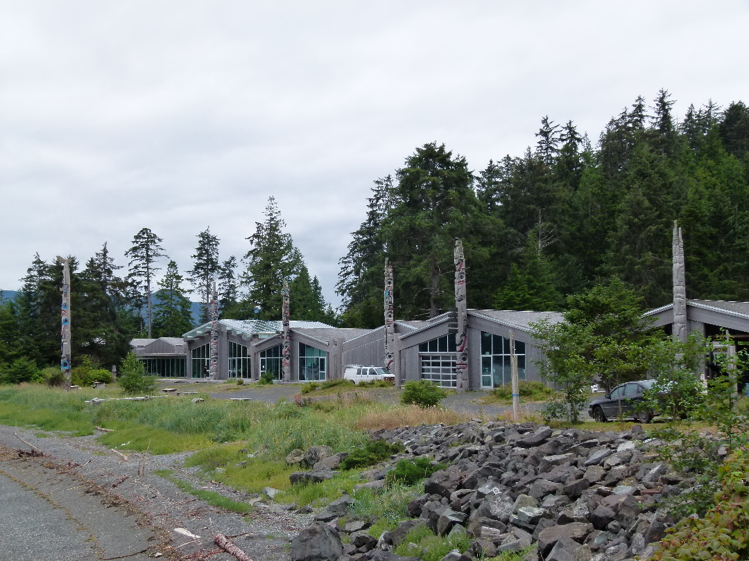 Haida Heritage Centre at Qay’llnagaay von Antje Baumann