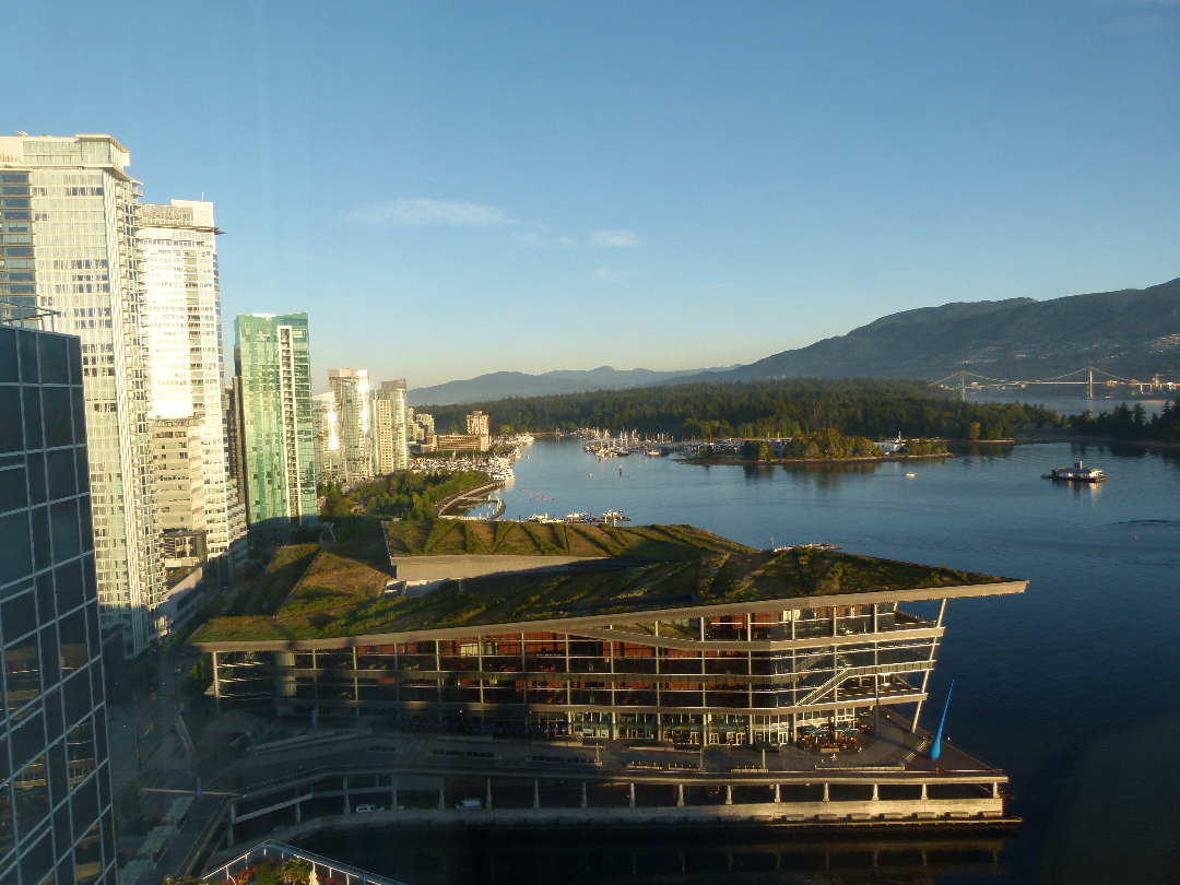 Blick vom Hotelzimmer auf Vancouver von Antje Baumann
