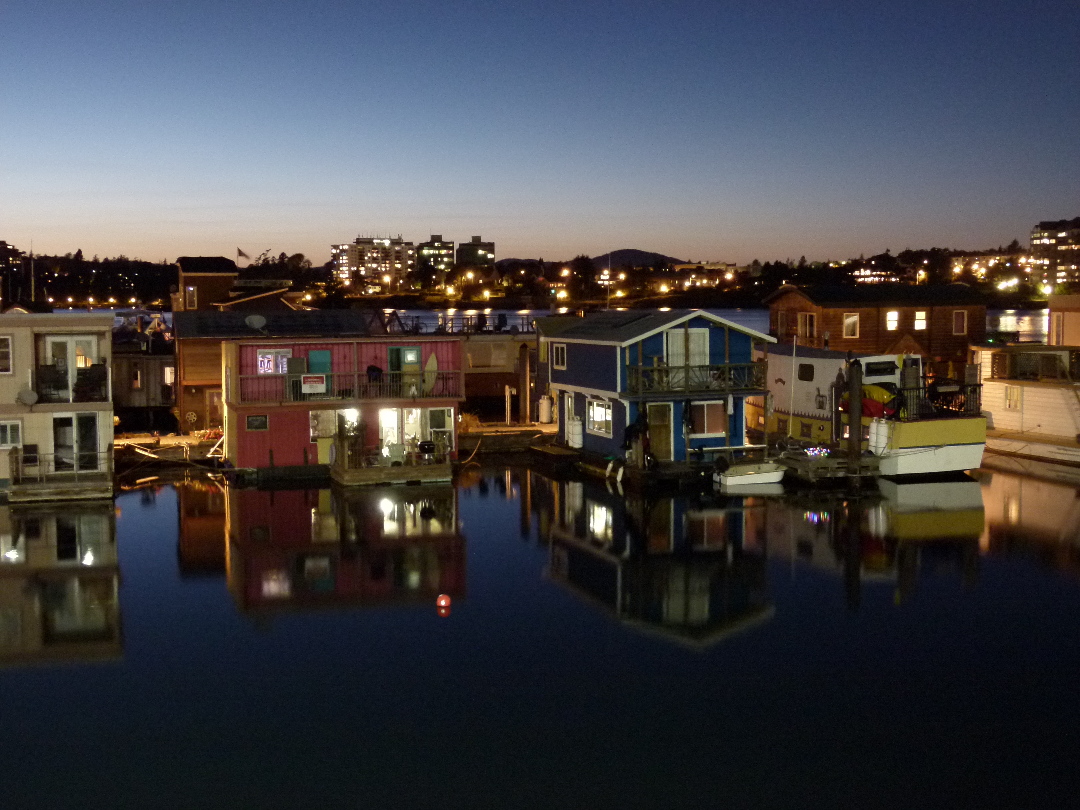 Fisherman's Wharf in Victoria bei Nacht von Antje Baumann