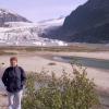 ich vor dem Mendenhall Gletscher von Antje Baumann